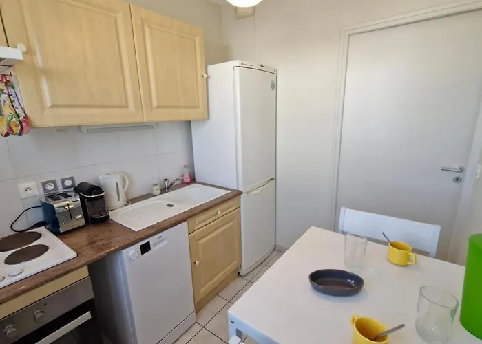 - Avec Emplacement Ideal - Terrasse - Garage Privatif 아파트