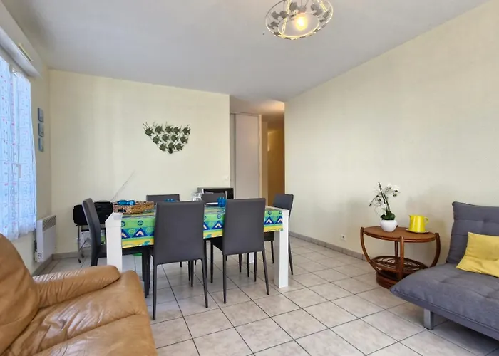 아파트 - Avec Emplacement Ideal - Terrasse - Garage Privatif